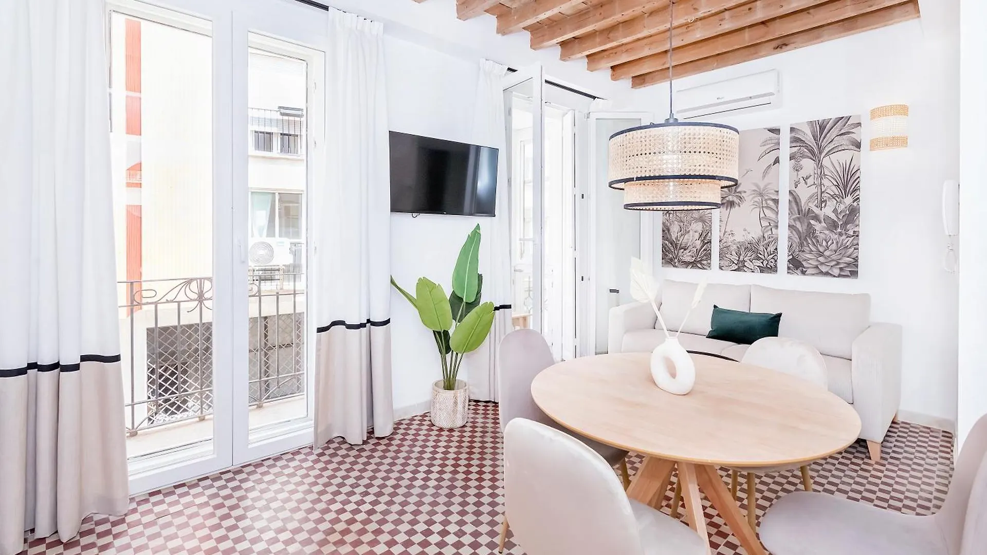 Exclusive Comedia Apartments Málaga 0*,